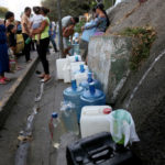 sin servicio de agua