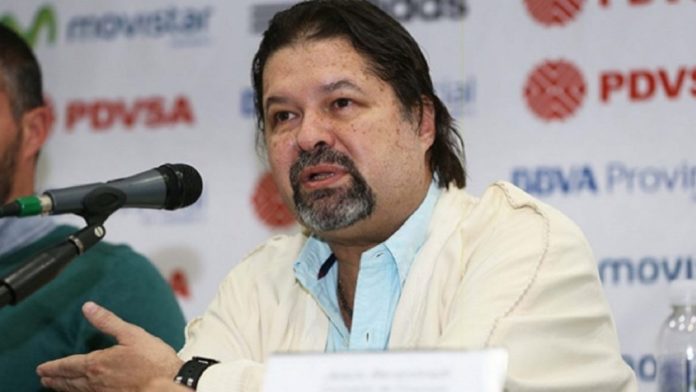 Ordenan congelar cuentas bancarias del presidente del fútbol de Venezuela