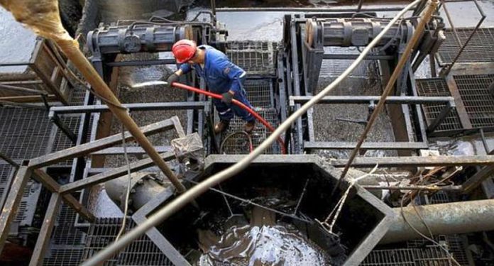 La producción petrolera de junio 2020 fue inferior a 300 mil b/d, reveló la AN