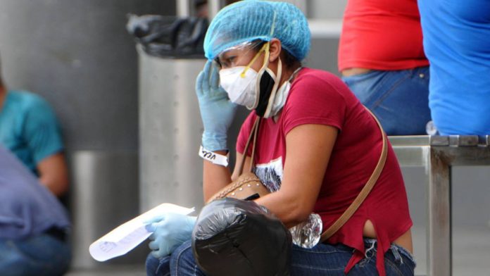 Cepal: La pandemia dejará sin empleo a millones de mujeres en América Latina