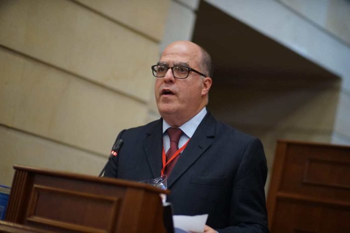 Julio Borges: Para finales de este año los precios habrán aumentado entre 4.500% y 5.500%