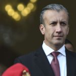 El Aissami presume que refinería de Amuay fue atacada «con un misil a distancia»