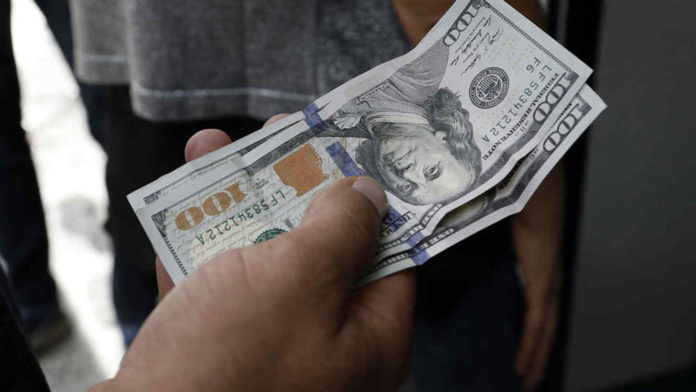 Así cerró el dólar paralelo este miércoles