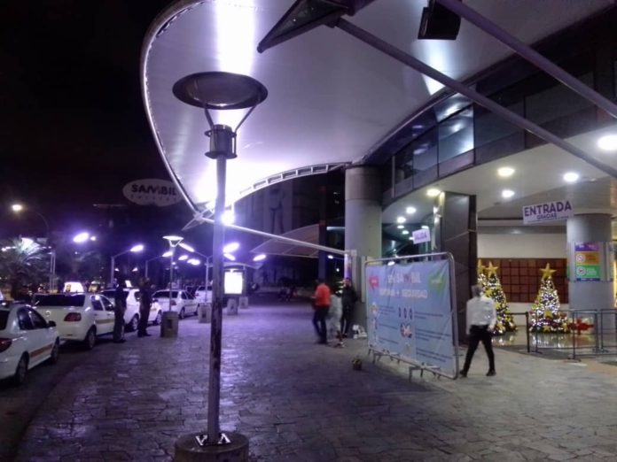 Black Friday criollo reta al paralelo, a la hiperinflación y hasta al covid-19