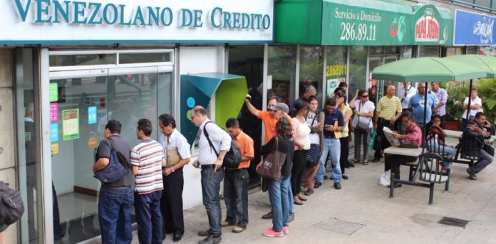 colas-canje-de-billetes-venezuela