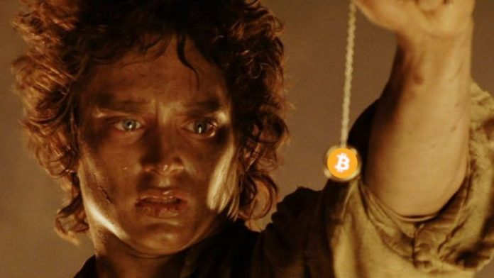 Elon Musk compara al Bitcoin y a Frodo con dos expresiones
