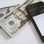 Dólar paralelo inicia la semana por encima de Bs. 2.500.000