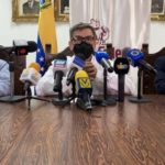 Armando_Chacin-696×467.jpg