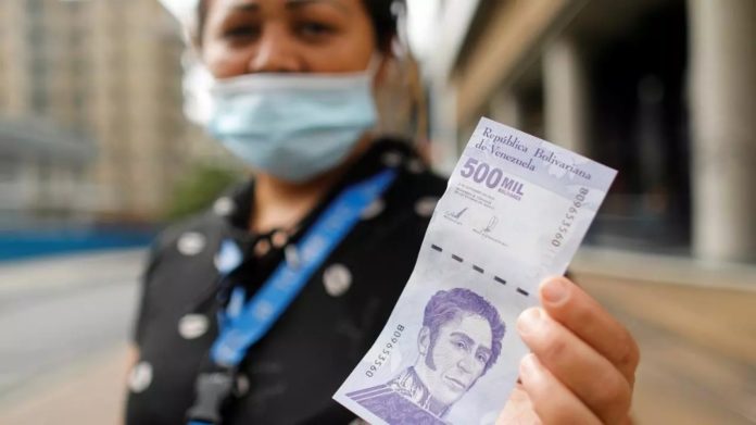 Ministerio de Comercio promociona página web: Ven Compra Venezuela