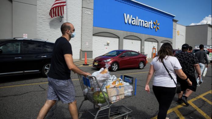 Walmart, Target, Costco, Trader Joe's, Starbucks y Publix ya no requieren máscaras para los clientes vacunados