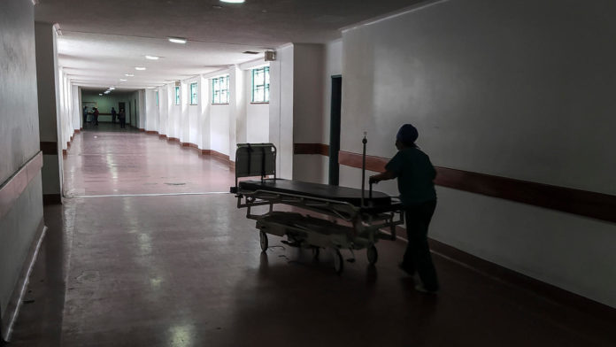 Sindicatos denuncian que no son invitados para debatir sobre las tablas salariales