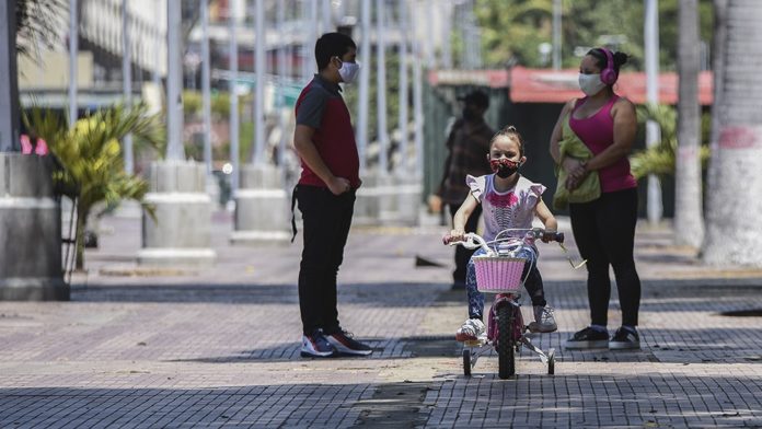 Dominar, irse, sobrevivir o vivir el presente