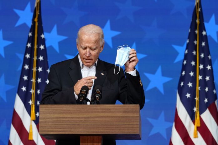 Biden dice a los no vacunados que su paciencia 