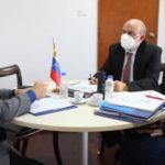 El-viceministro-para-Temas-Multilaterales-del-regimen-de-Maduro-Ruben-Molina-y-el-presidente-del-Instituto-Nacional-de-Aeronautica-Civil-INAC-Juan-Teixeira.-Foto-@CancilleriaVE-750×375.jpg