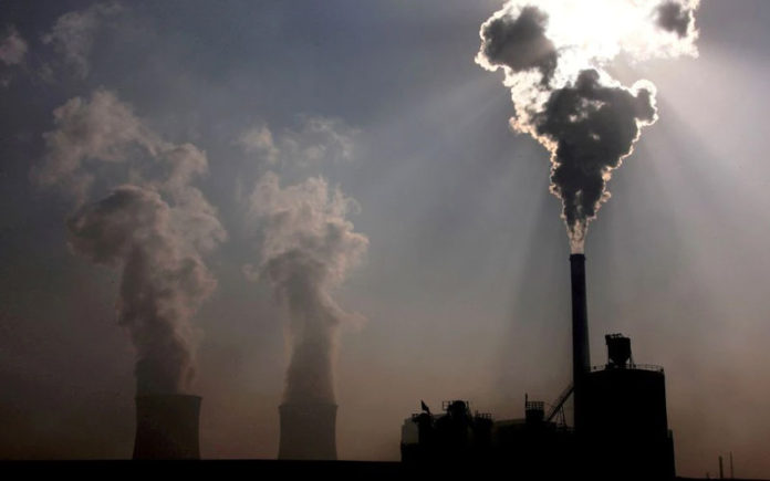China aumenta la quema de carbón para paliar su crisis eléctrica