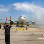 nueva-esparta-recibio-vuelo-inaugural-rusia-porlamar-con-437-turistas-84220-696×392.jpg
