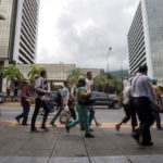 trabajadores-venezuela-caracas-696×464.jpg