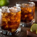 Atenas Gruop: El 84% de los consumidores de ron también compró refresco en diciembre