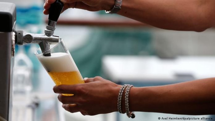 Alemania aumenta el salario mínimo a 12 euros por hora trabajada