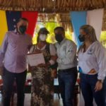 Entregan-creditos-a-emprendedores-de-Sucre-696×313.jpg