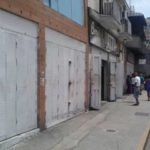 comercio-cerrado-en-la-guaira-.jpg