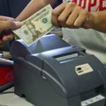 Adquirir-nuevas-maquinas-fiscales-seria-una-de-las-trabajas-para-el-cobro-del-impuesto-696×464.jpg