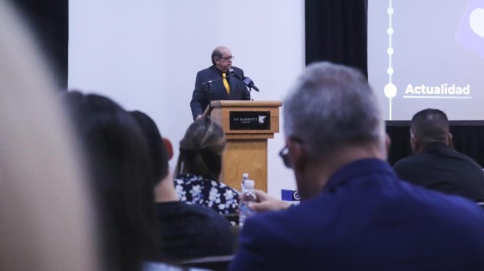 Inteligensa presentó las tarjetas bancarias sin contacto