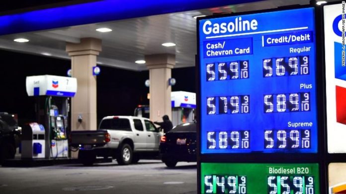 El precio promedio de la gasolina llegaría a $6 el galón