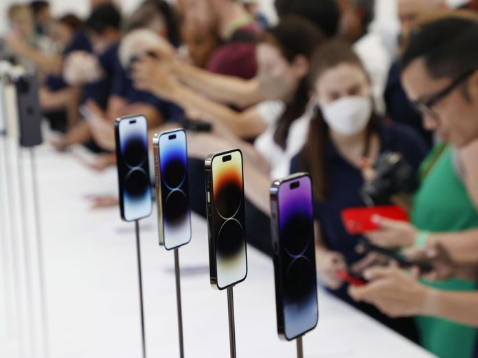 IPhone 14 tendrá conexión satelital para llamadas de emergencia