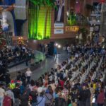 A-casa-llena-Encendido-de-la-Navidad-en-Centro-San-Ignacio