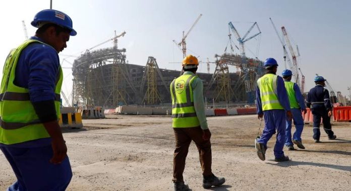 Qatar reconoció la muerte de “entre 400 y 500” obreros inmigrantes durante los preparativos del Mundial