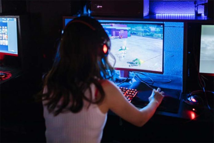 Número de jugadores de Axie Infinity se desplomó 80% en un año