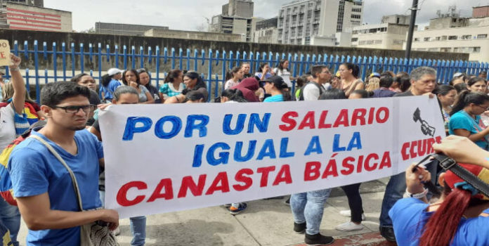 protesta salario sueldo