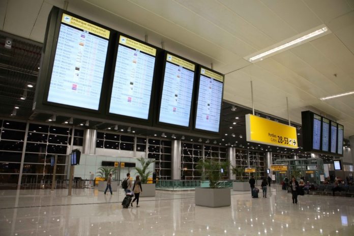 Venezuela prevé abrir ruta aérea con Brasil en el primer trimestre de 2023
