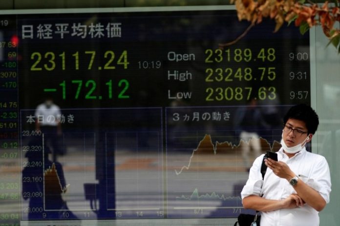 ¿Por qué Japón es el país más endeudado del mundo y cómo se explica que aún le sigan prestando dinero?