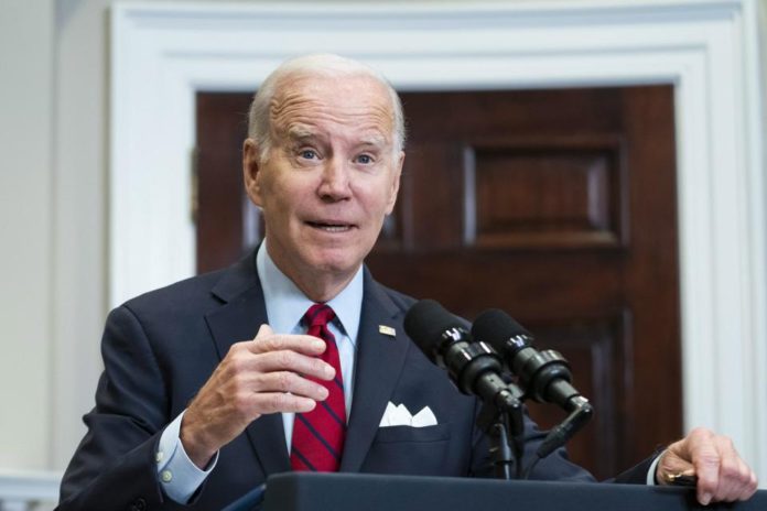 Florida presenta pruebas contra Biden por políticas de inmigración