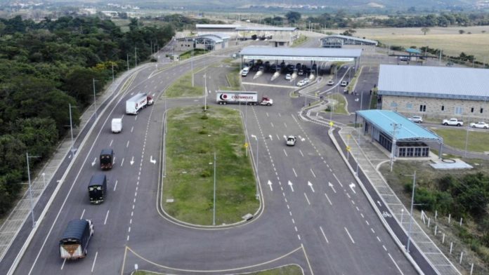 Estos son los requisitos para el ingreso a Colombia y a Venezuela con vehículo propio