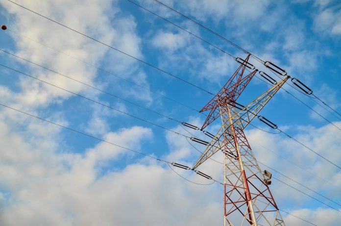 Ministro de Energía vincula aumento de apagones al 