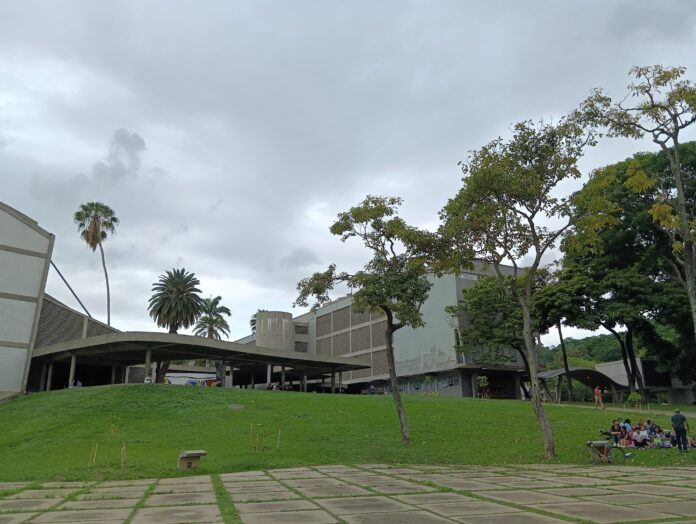 UCV - Zona Rental