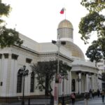 asamblea-nacional-fachada-lejos
