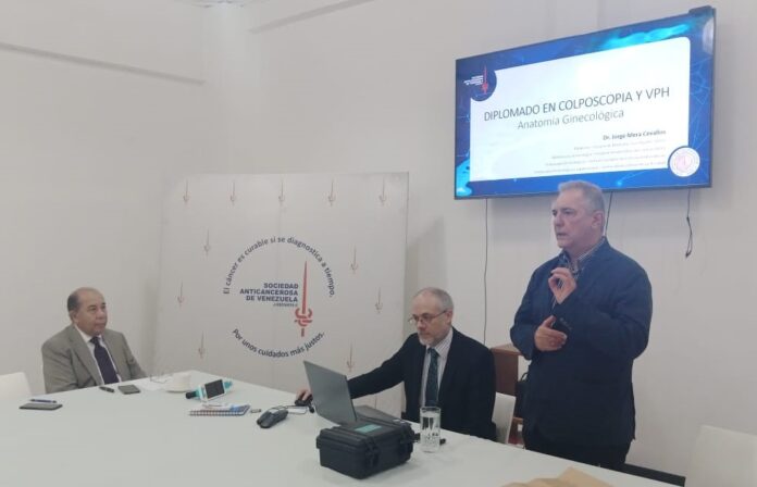 FOTO- SAV fortalece la prevención del VPH con Diplomado en Colposcopia