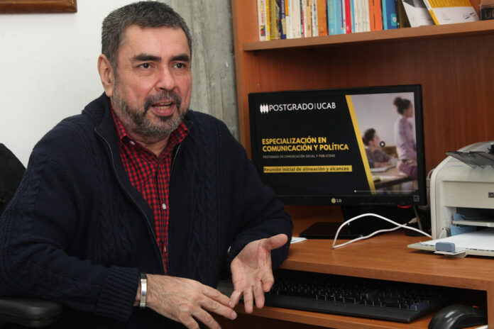 UCAB