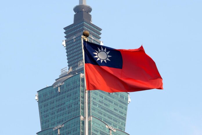 ym-twnflag-280520